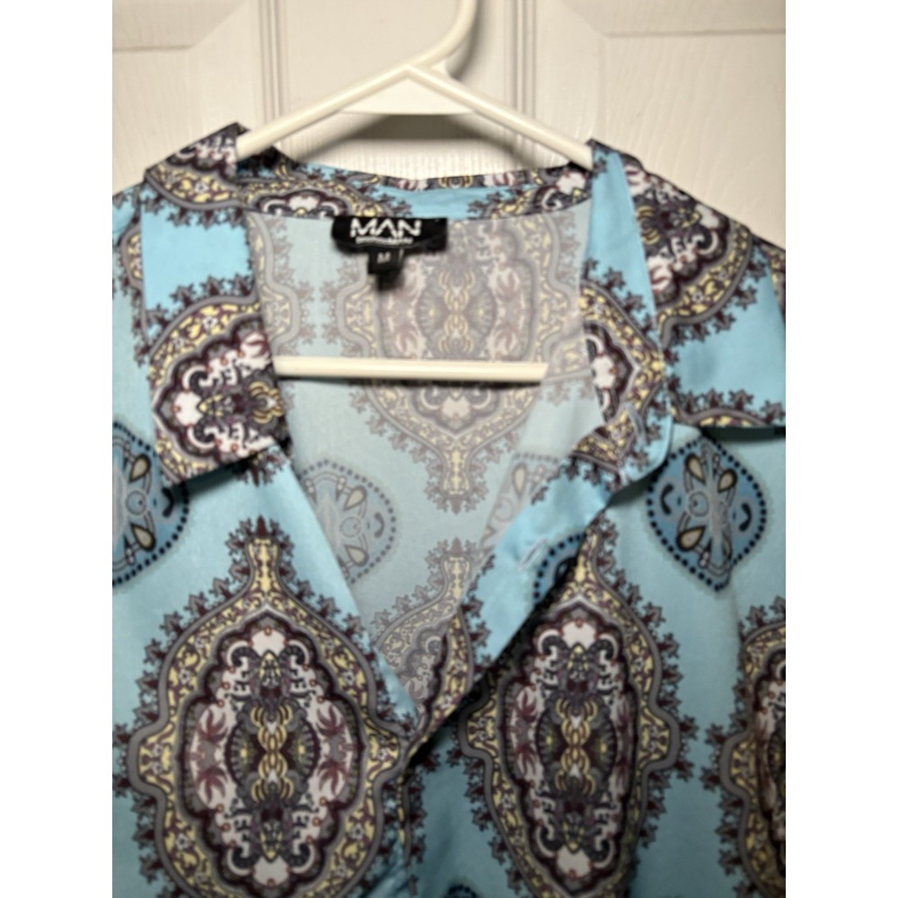 Boohoo Man Long Sleeve Men's Shirt Casual Size Medium